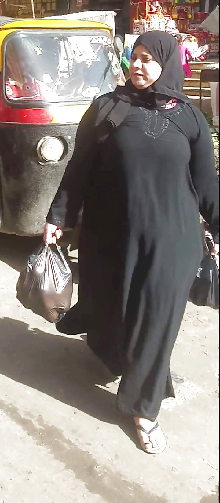 See thru хиджаб