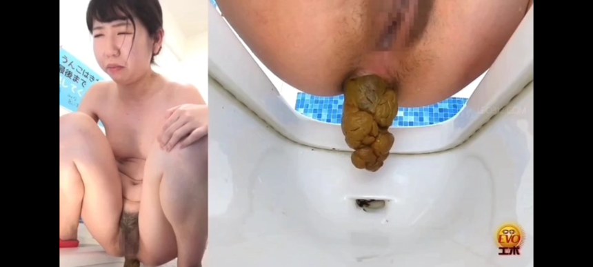 Asian dorm girl held a huge turd for us срет