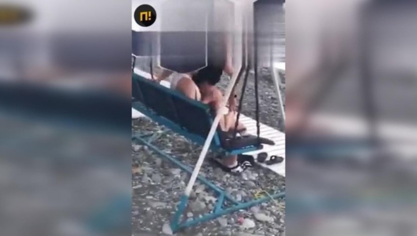 В Сочи парочка занялась