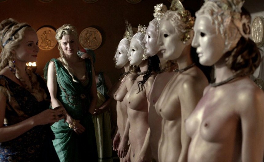 Голая Катрина ЛО В сериале Спартак