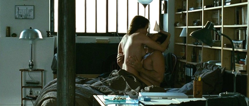 Ana Girardot горячие
