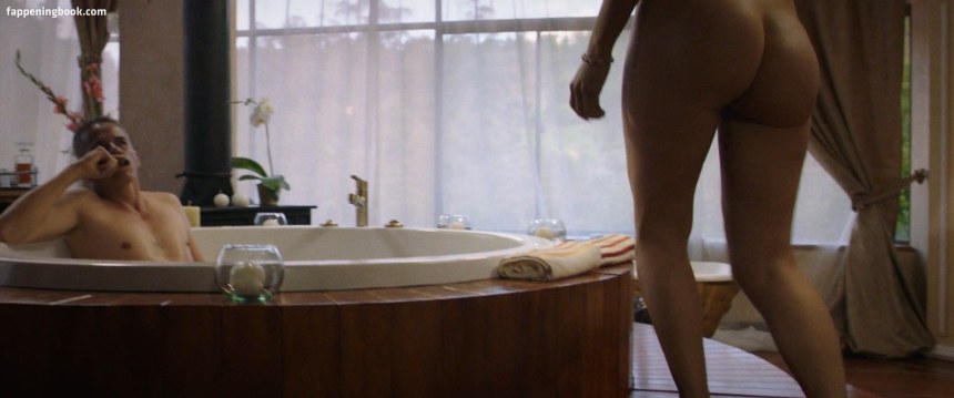 Диана Патрисия Ойос nude