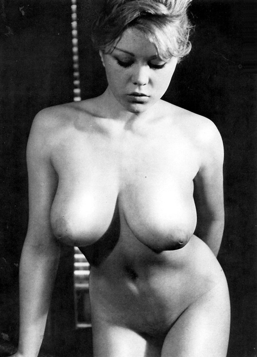 Актриса Анита Экберг nude