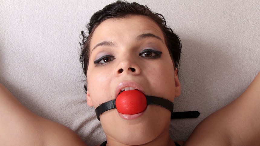 Bondage-Forte Tied nude Black sexy lingerie girl powerlessly Tied